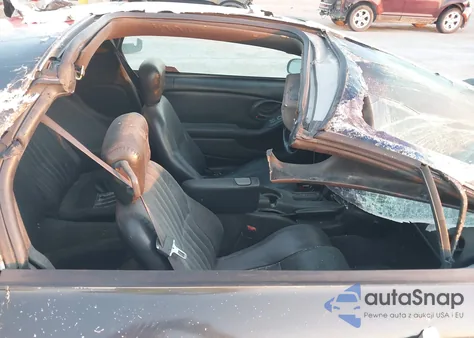 2001 Pontiac Firebird Formula from USA, damaged, VIN 2G2FV22G412131387